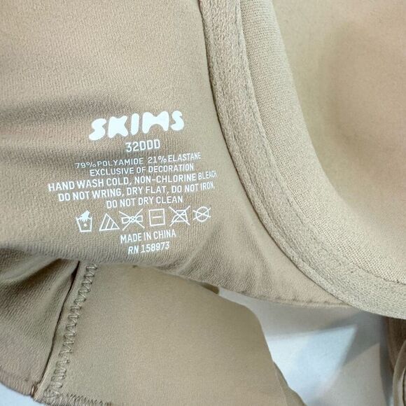 SKIMS Bra Women Size 32DDD Tan Clay T-Shirt Underwired Push-Up NWT Innerwear - Picture 5 of 6